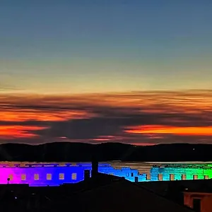 Dream In Arena 2 Center Free Parking , Pula Kroatië