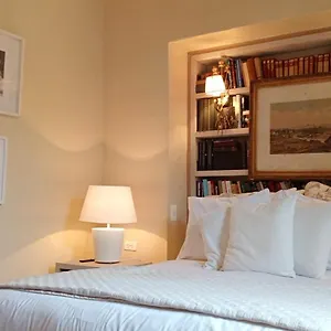 https://the-candelaria-house.hotels-bogota.net