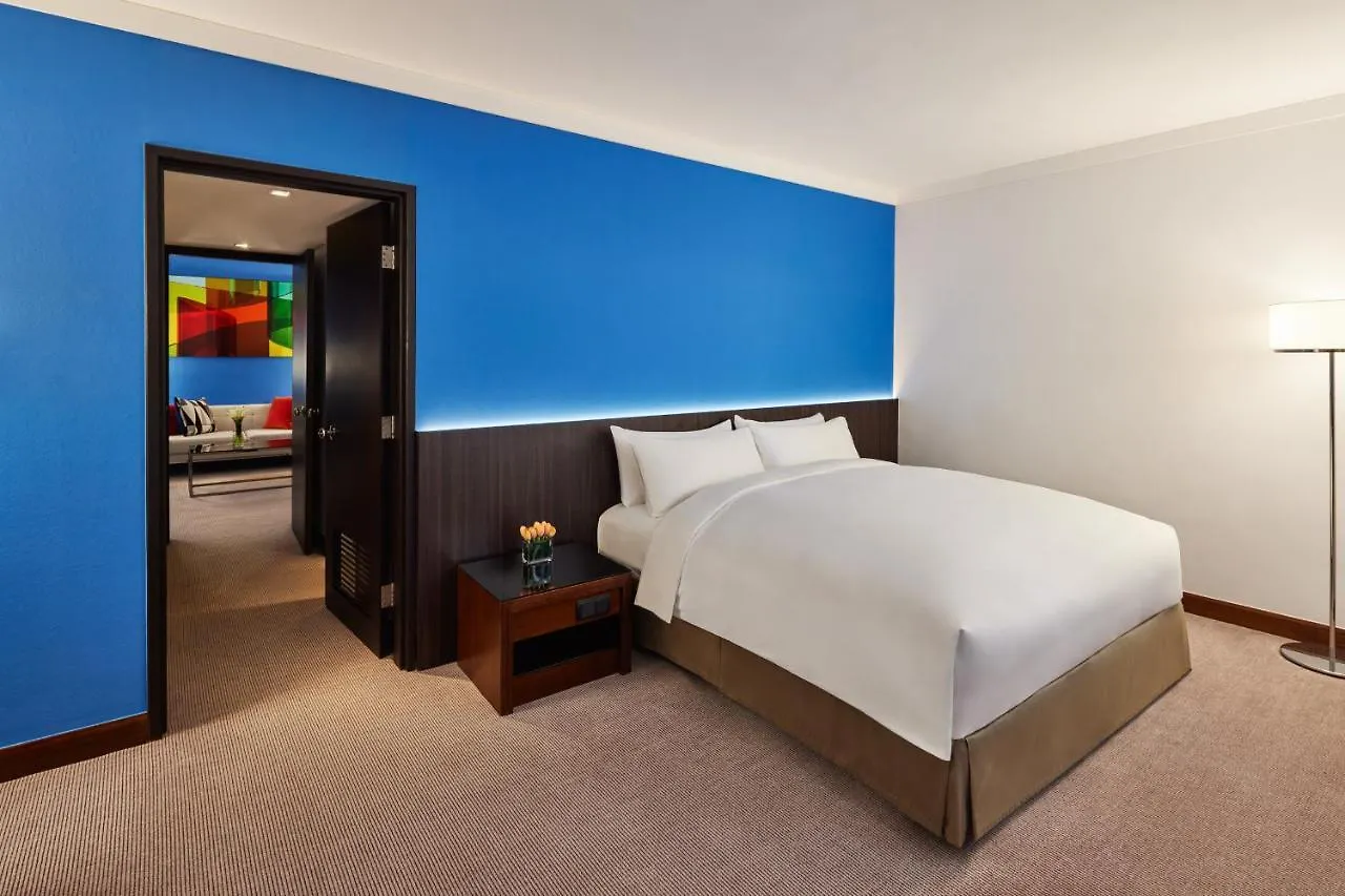 Prince Hotel, Marco Polo Hong Kong 4*,