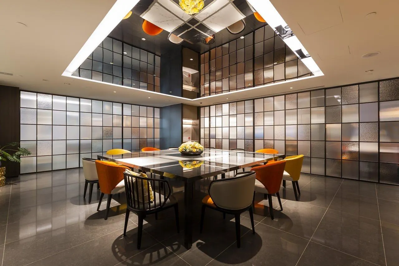 Prince Hotel, Marco Polo Hong Kong