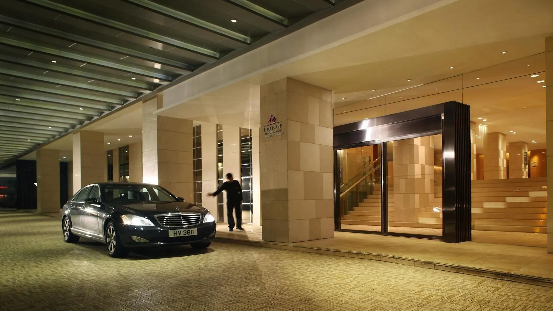 Prince Hotel, Marco Polo Hong Kong Hotel